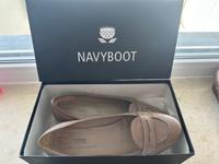 Navyboot Lederschuh kleiner Absatz 41 Pumps Beige OVP Nappa Berlin - Reinickendorf Vorschau