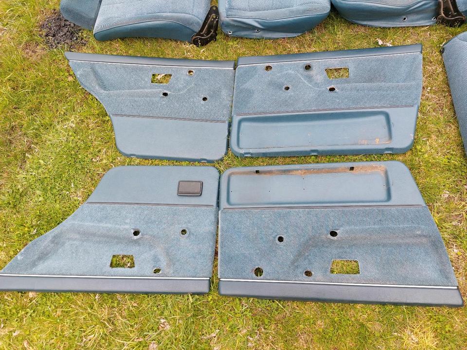 VW Golf 2  Innenausstattung 5 Türer blau Velour US Modell in Neuensalz