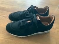 Closed Sneaker Größe 41 nahezu ungetragen neuwertig Hessen - Kassel Vorschau
