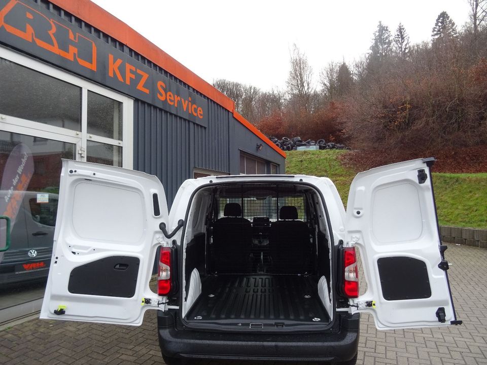 Opel Combo Cargo Selection, Klima, Tempomat *19 in Wutha-Farnroda
