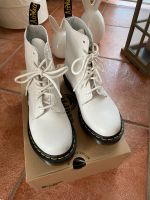 Dr. Martens Pascal 1460 Boots weiß #original# NEU gr. 38 Saarland - Heusweiler Vorschau