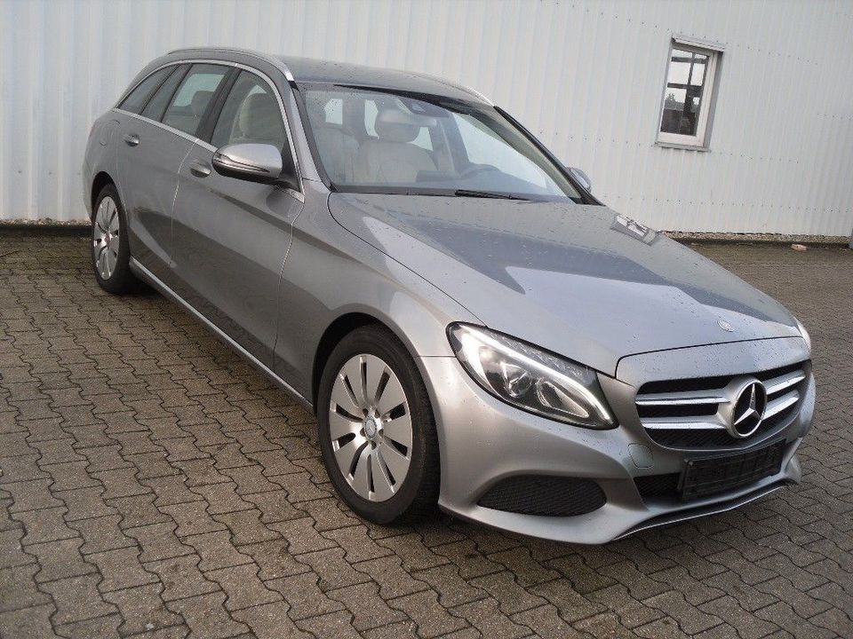 Mercedes-Benz C 300 BlueTEC HYBRID AVANTGARDE Autom-Navi-Euro6 in Kamp-Lintfort