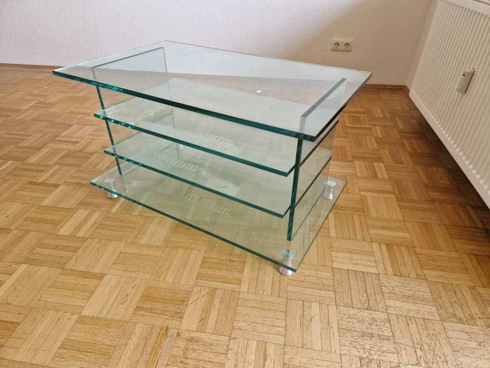 Hochwertiges TV Hifi Video Rack massiv aus Glas Segmüller in Straubing