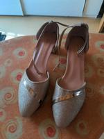 Damen Pumps, gold Glitzer, Gr. 39, NEU Kr. Dachau - Odelzhausen Vorschau