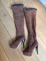Braune Overknee High Heel Stiefel in Braun Größe 37 Neu Hessen - Marburg Vorschau