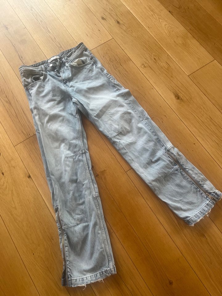 ZARA Jeans, EUR 38, USA 30, guter Zustand in München