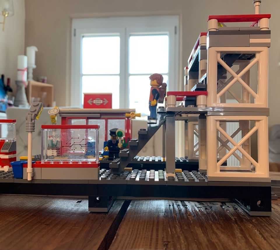 Lego City Zug mit Tankstelle 7937,7938,7939,60132+7499 Schienen in Wolfschlugen