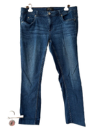 Dunkelblaue Tchibo TCM Damen-Jeans in Gr.46 -> eher Gr.44 München - Moosach Vorschau