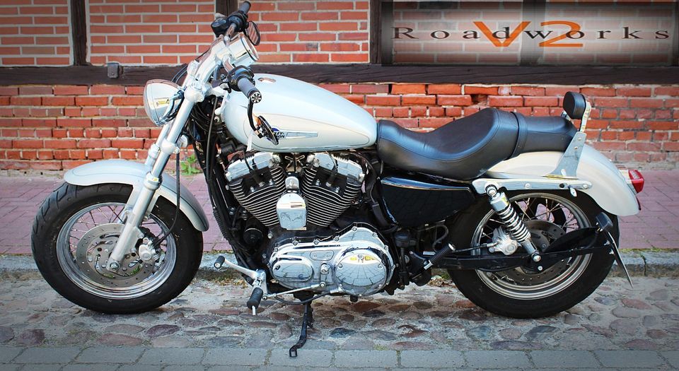 Harley Davidson Sportster XL1200C in Stelle