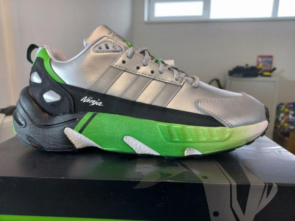 Adidas Kawasaki Turnschuh ZX22 in Eitensheim