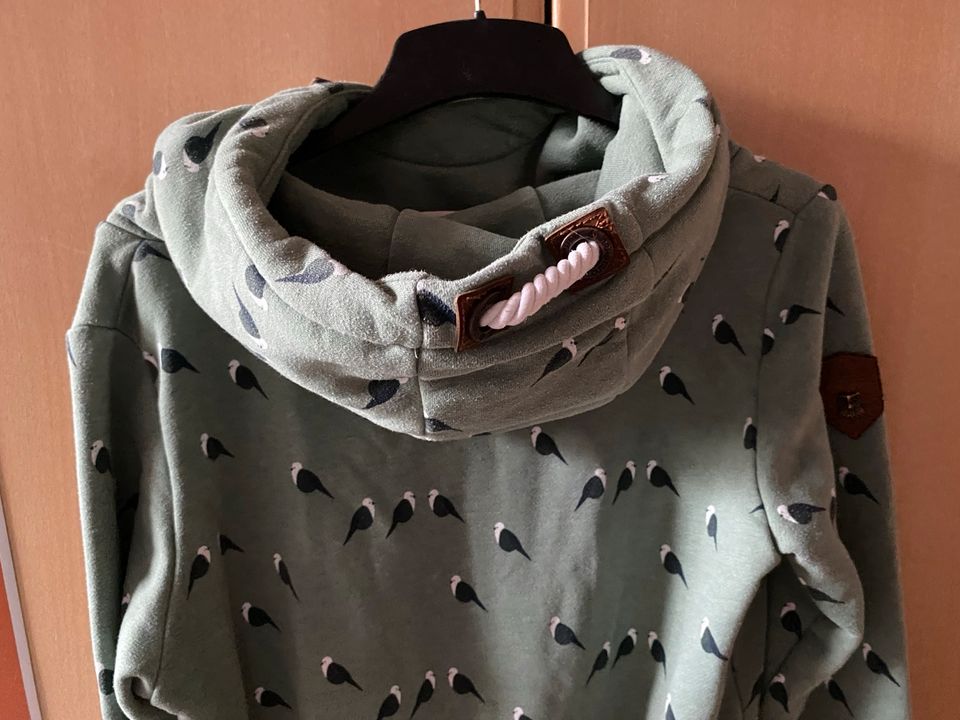 Naketano Sweatshirt Hoodie mit Kapuze Vögel - Größe L in Uetze