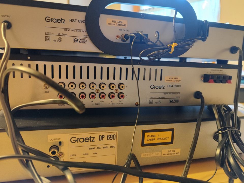 Sound-Anlage | Graetz Setup | Verstärker, Radio, CD-Player in Zandt