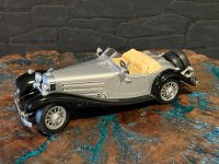 Burago Mercedes 500 Roadster 1:20 Modellauto silber Modell Auto Leipzig - Schönefeld-Abtnaundorf Vorschau