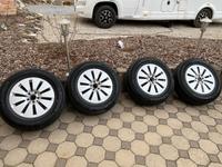 Neuwertig Original Mercedes Alufelgen Sommerreifen 235/65 R17 Bayern - Heiligenstadt Vorschau
