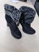 UGG STIEFELETTEN Gr. 38 Wuppertal - Cronenberg Vorschau