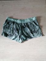 Buffalo /Shorts lindgreen /L-40 Mecklenburg-Vorpommern - Wismar Vorschau