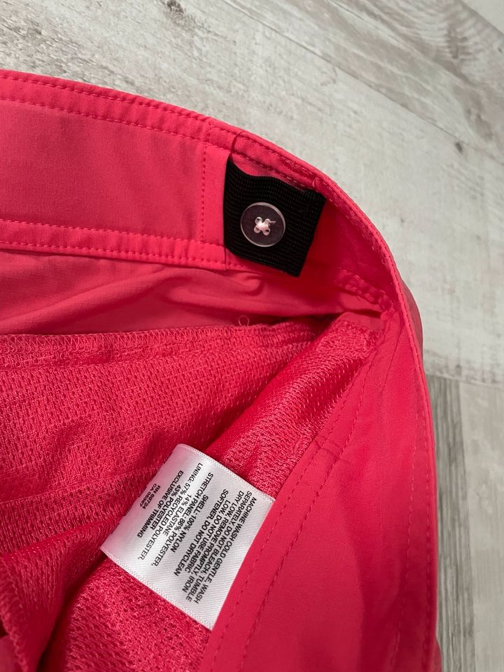 Omni-Shade Sun Protection UV Shorts in Beelen