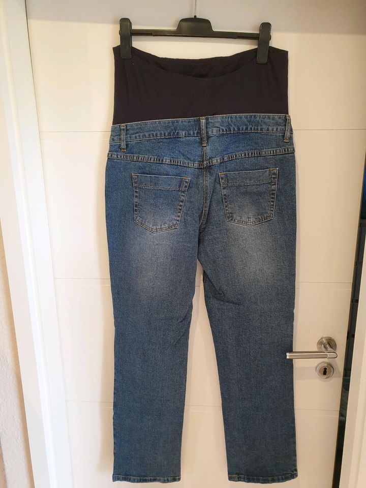 2 Umstands Hosen Jeans blau + schwarz Schwangerschaft in Auetal