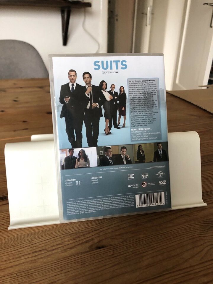 Serie Suits 1. Staffel DVD in Steinen