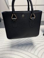 Aigner Tasche Handtasche crossbody schwarz Leder!! Nordrhein-Westfalen - Übach-Palenberg Vorschau