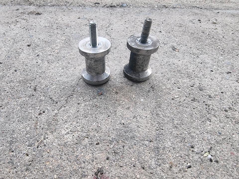 Yamaha r1  rn12 rn19 Bobbins Racingadapter Ständeraufnahme in Salzgitter