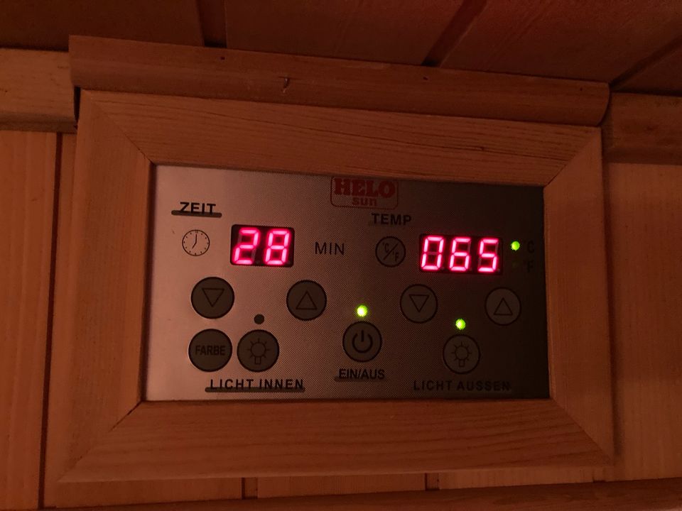 Sauna Infrarotsauna Wärmekabine Wärmezelle Helo Sun in Hemmingen