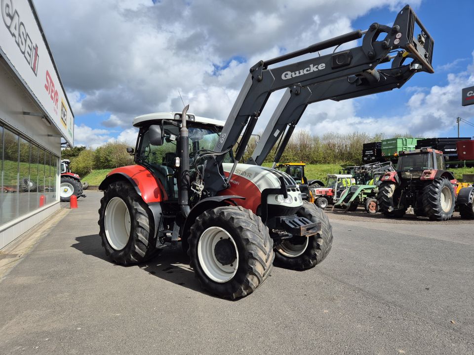 Steyr Profi 6140 in Steiningen