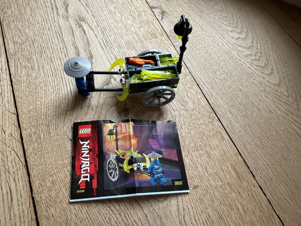 Lego Ninjago 30537 Fliegender Händler vollständig in Münster