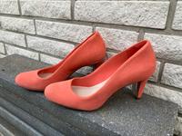 Clarks Pumps Neu 39 Niedersachsen - Adendorf Vorschau