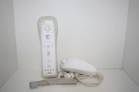 Nintendo Wii Remote inkl. Nunchuck und Silikonhülle Nordrhein-Westfalen - Bünde Vorschau