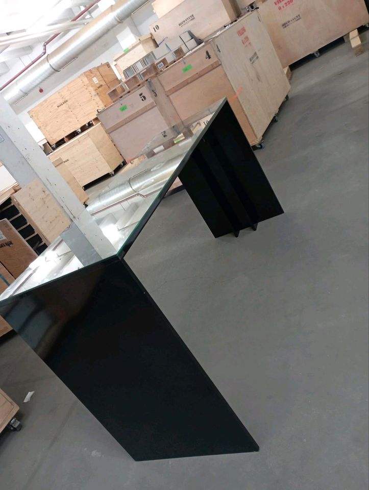 Hochtisch Tisch Schwarz Hochglanz mit Glasplatte 220x70x110 cm in Friedrichsdorf