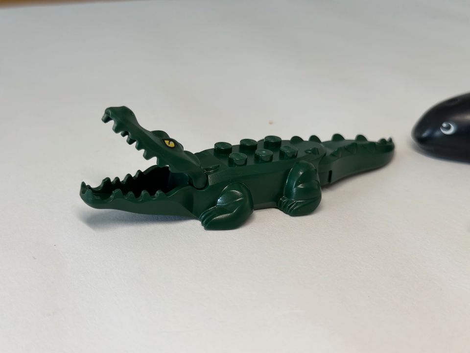 Lego Minifigur- Tiere (Krokodil, Stachelrochen usw.) -Set-10€ in Braunschweig