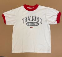 NIKE T-Shirt Sportshirt Gr. S Nordrhein-Westfalen - Dinslaken Vorschau