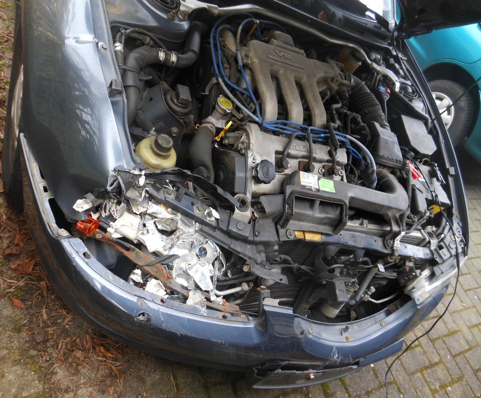 Mazda Xedos 6 - Unfallwagen - wenig Rost - mit TÜV in Großheubach