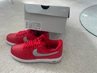 Nike Air Force 1  Gr.42 neu, ungetragen rot sehr selten Brandenburg - Falkensee Vorschau