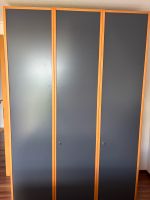 Kleiderschrank Vollholz blau 225x150x60cm Stuttgart - Vaihingen Vorschau