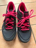 Turnschuhe Nike Training Gr 38,5 Rheinland-Pfalz - Mutterstadt Vorschau