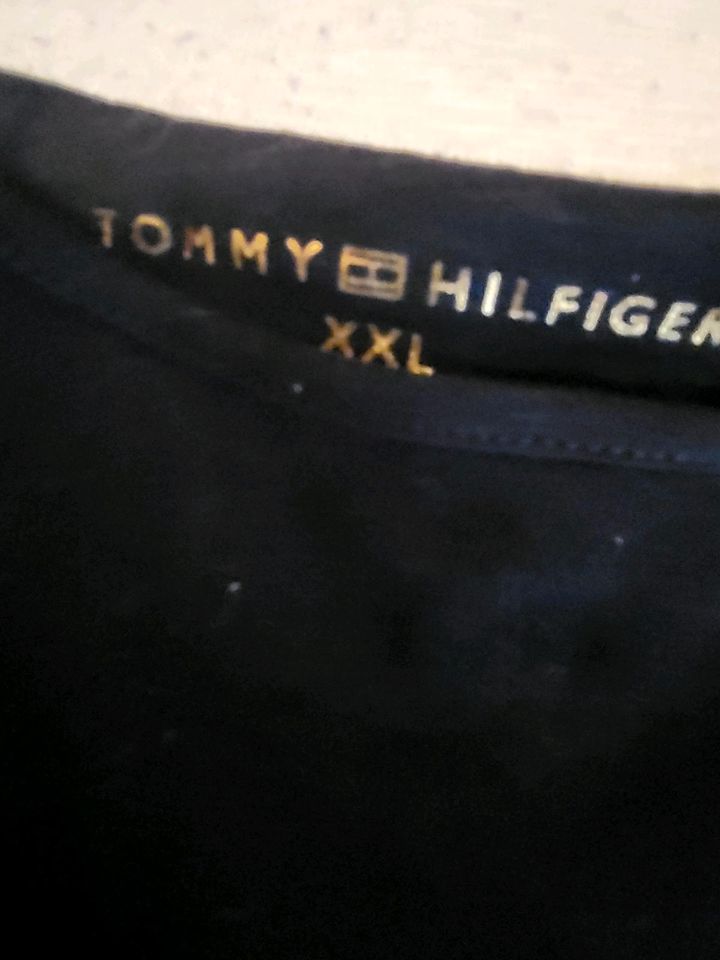 Tommy hilfiger shirt xxl in Raisdorf