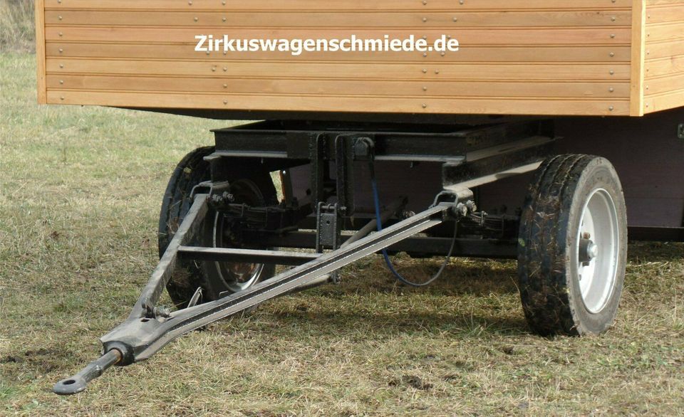 Zirkuswagen Oberlichtwagen Bulldog Lanz Wohnwagen Schlepper in Elxleben an der Gera