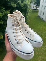 Converse Chucks Lederoptik,weiß,gefüttert Gr.40 Nordrhein-Westfalen - Düren Vorschau