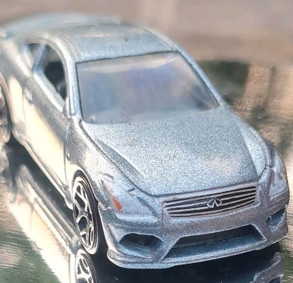 Infinitiy G37 Customized Hot Wheels Maßstab 1:64 in Arholzen