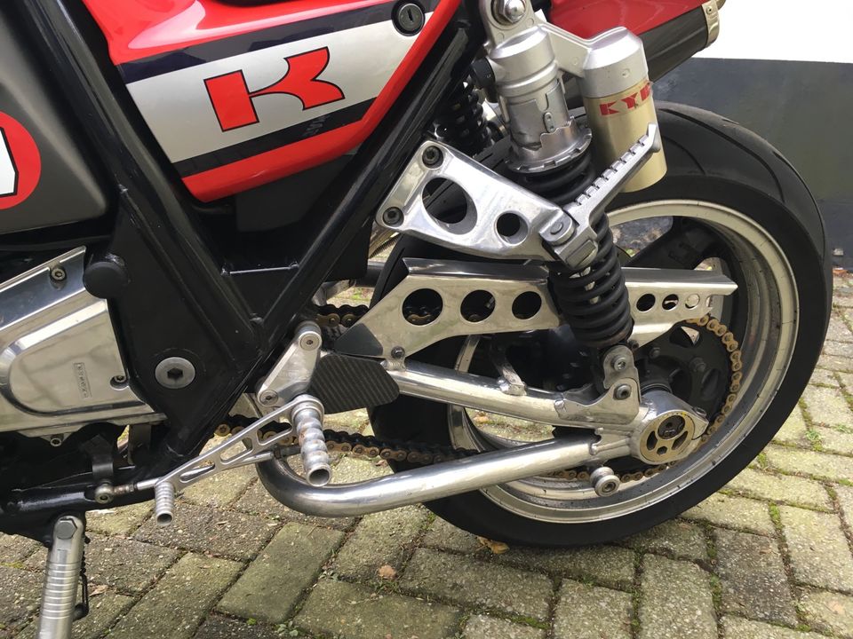 Kawasaki ZRX 1100 aus 3-1998 läuft+fährt mit 84000 Kilometern in Bochum