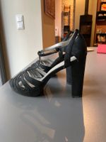 Geox Sandalen Highheels Riemchensandalen, schwarz, Gr. 41 Friedrichshain-Kreuzberg - Kreuzberg Vorschau