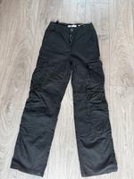 Cargo Hose Bershka Cargo Jeans mit Taschen Damen Gr. 34 Nordrhein-Westfalen - Moers Vorschau