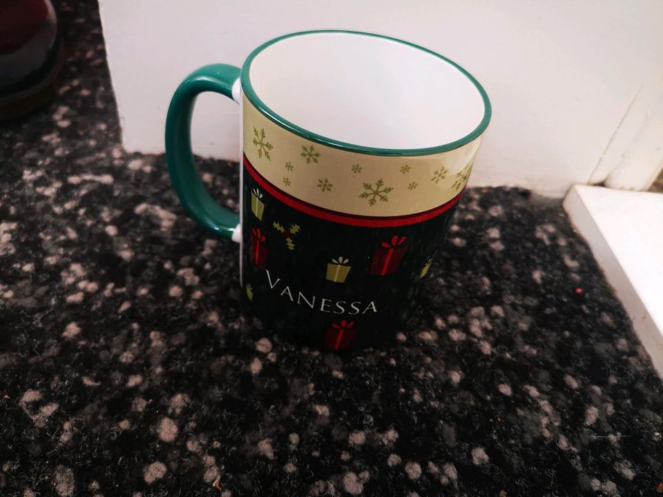 Neu! Personalisierte Tasse Vanessa Weihnachten in Aachen - Aachen-Mitte |  eBay Kleinanzeigen ist jetzt Kleinanzeigen