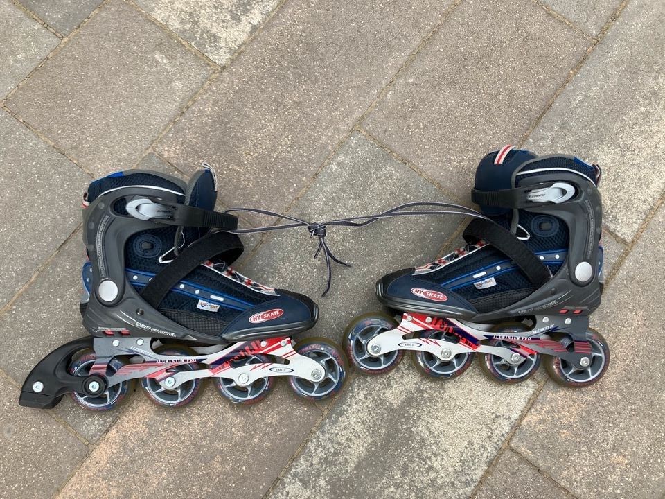 Inliner Skates Rollerblades Inlineskates Inliners GR. 40 WIE NEU in Machern