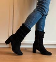 Coole Gabor Stiefelette, Schlupfstiefel Veloursleder NP €130,- Niedersachsen - Stelle Vorschau