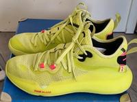 DECATLON SPORT SCHUHE Mitte - Gesundbrunnen Vorschau