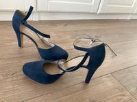 Schuhe High Heels Gr 38 s.Oliver Dkl blau NEU!! Bayern - Lohr (Main) Vorschau