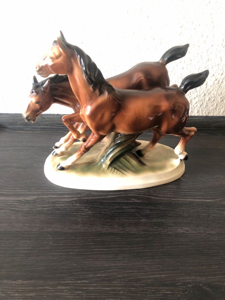 Pferd Pferdefigur Sitzendorf Porzellan in Dippoldiswalde